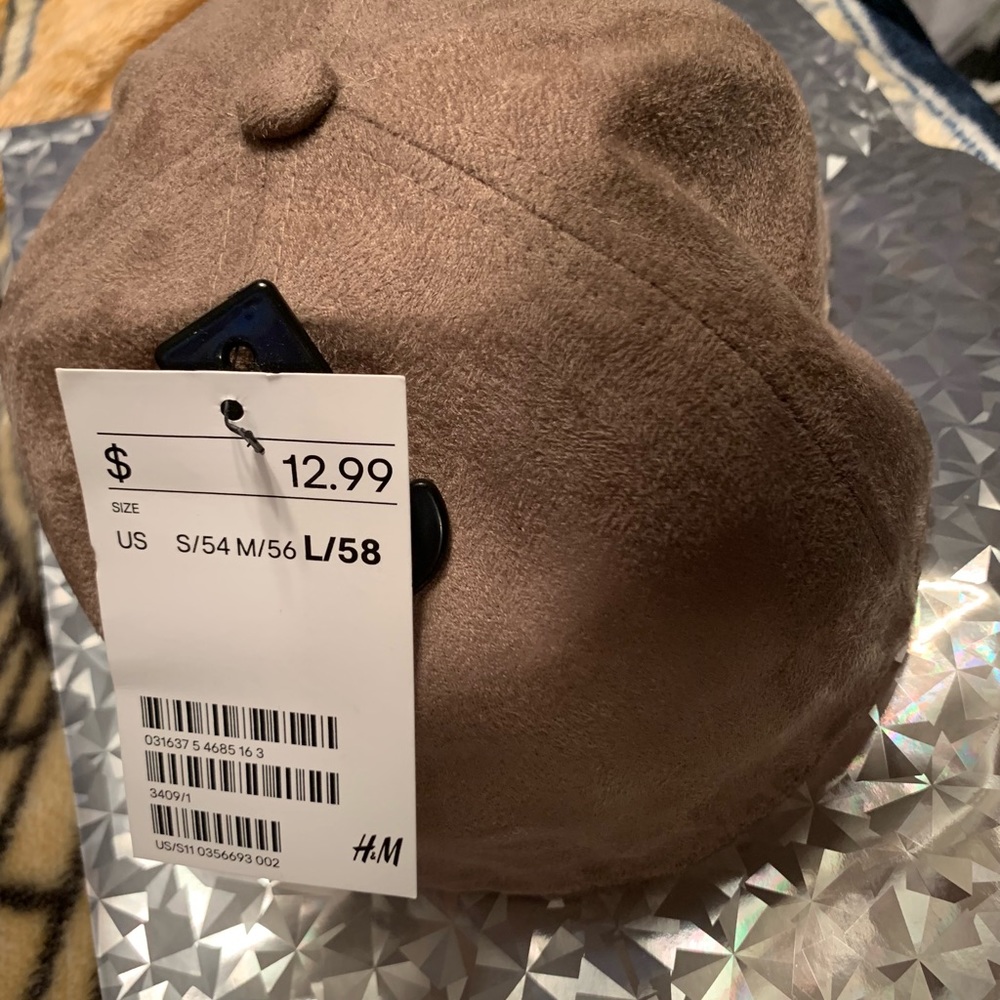 H&M baseball cap